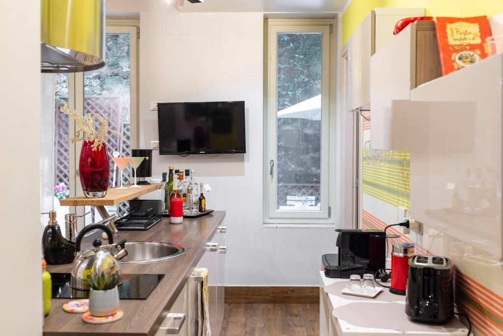 Lily'S - Near Harbor And Downtown With Terrace - Italy Flat Vacation Apartment Genoa Luaran gambar